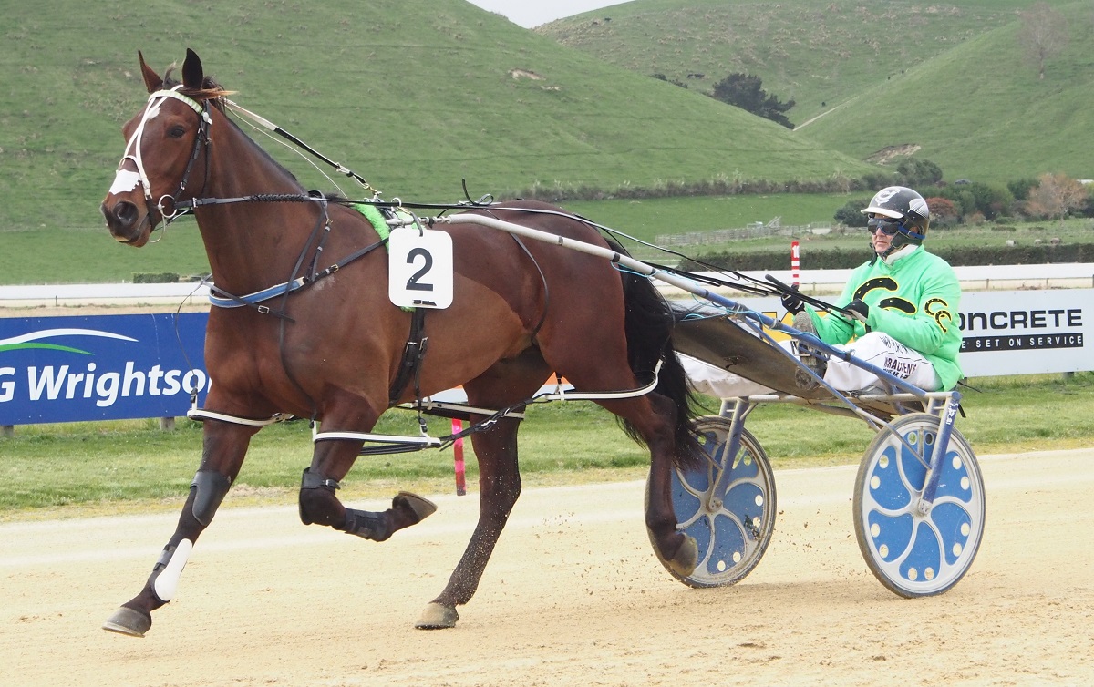 Akuta on the comeback