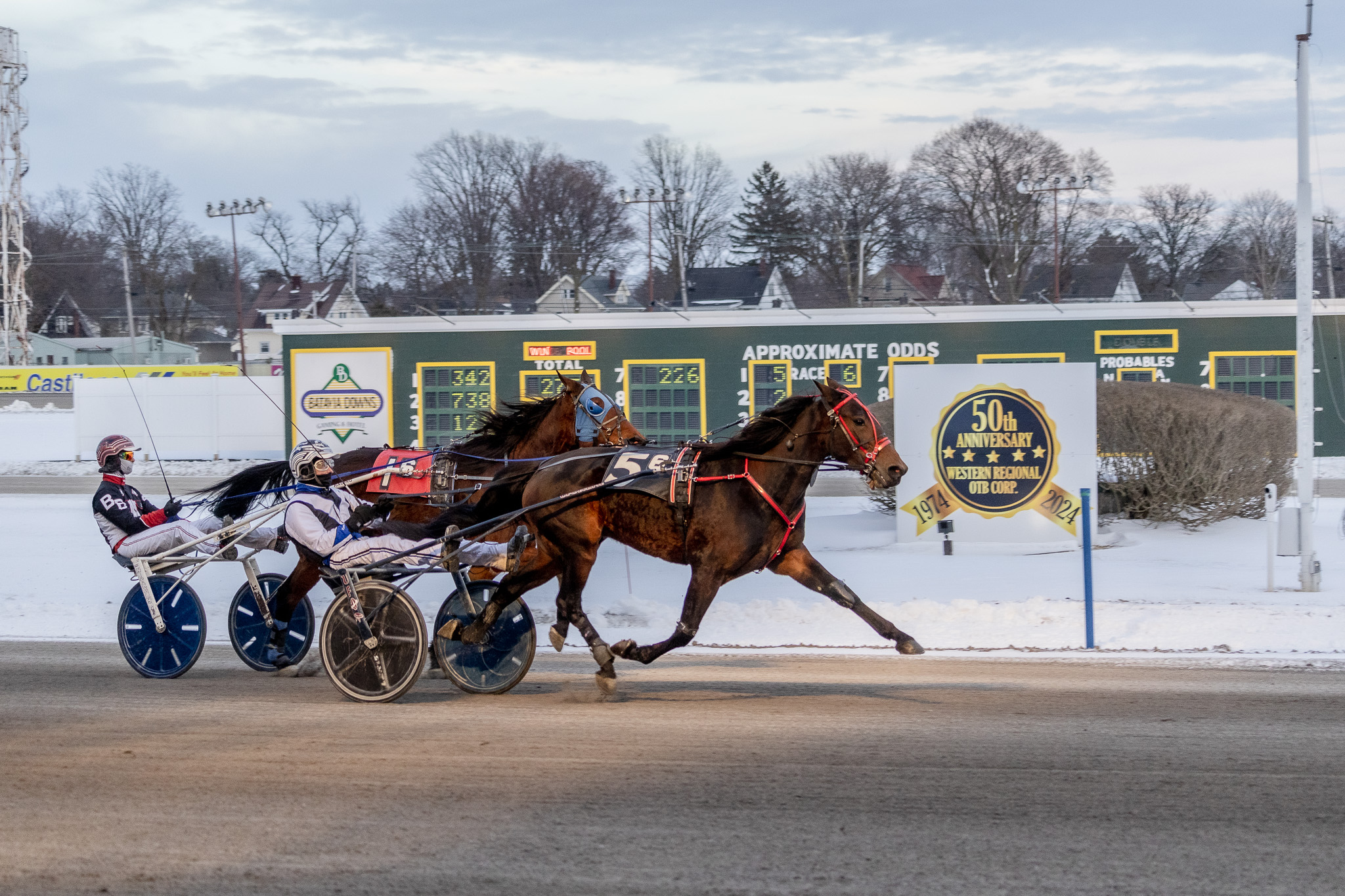 Beckwith takes lead with super performance