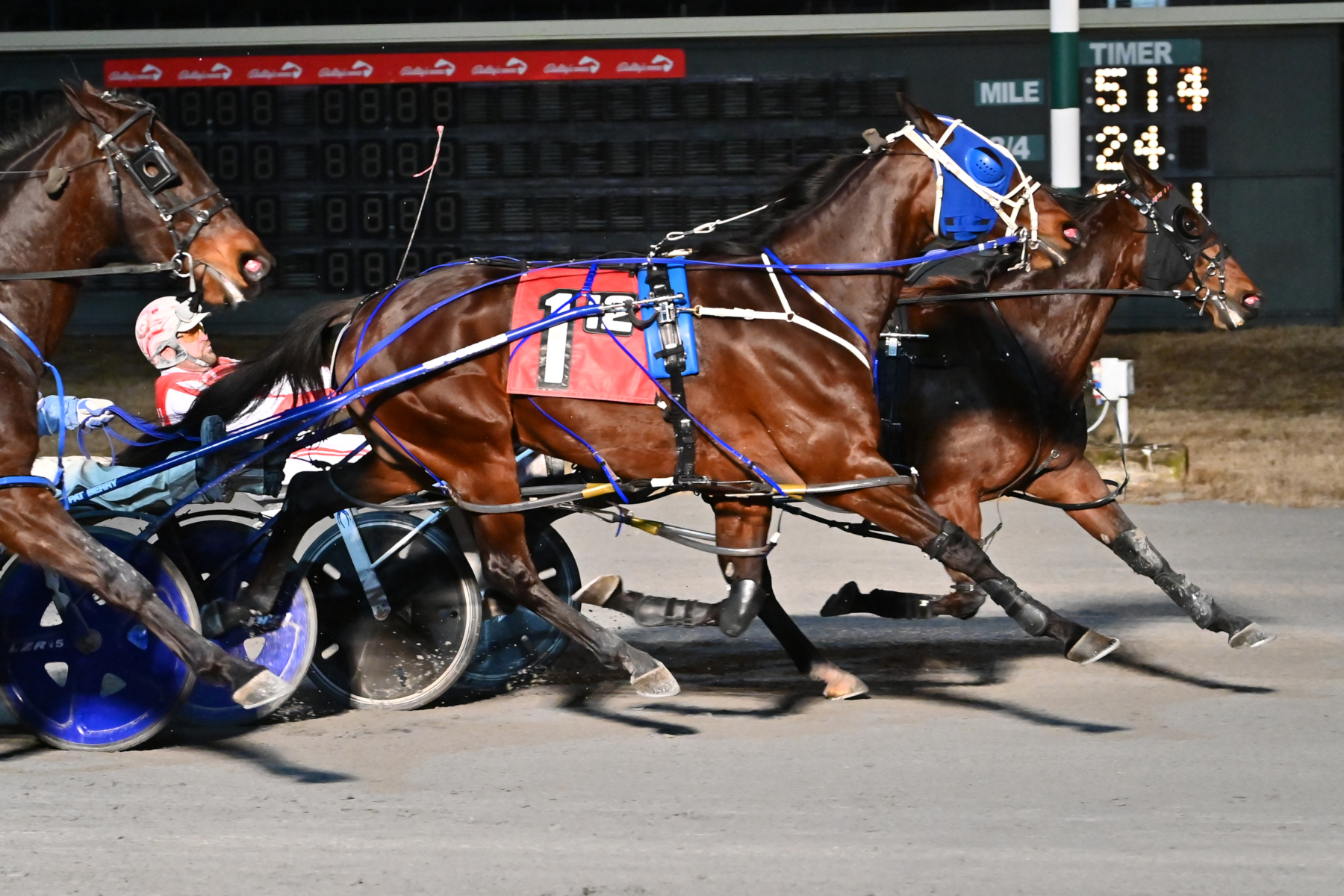 Itsrockandroll A rockets to victory