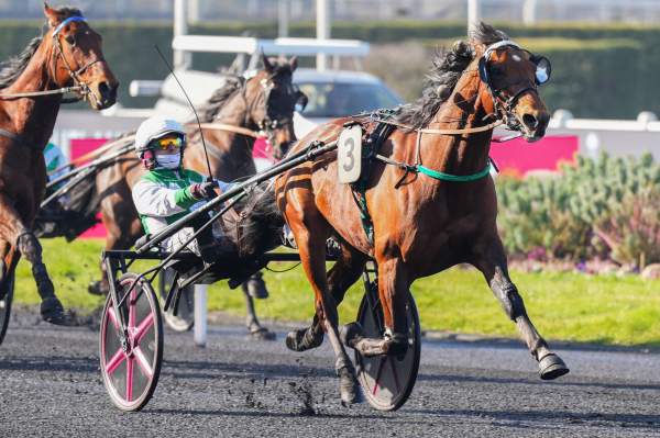 Die Hard scores at Vincennes