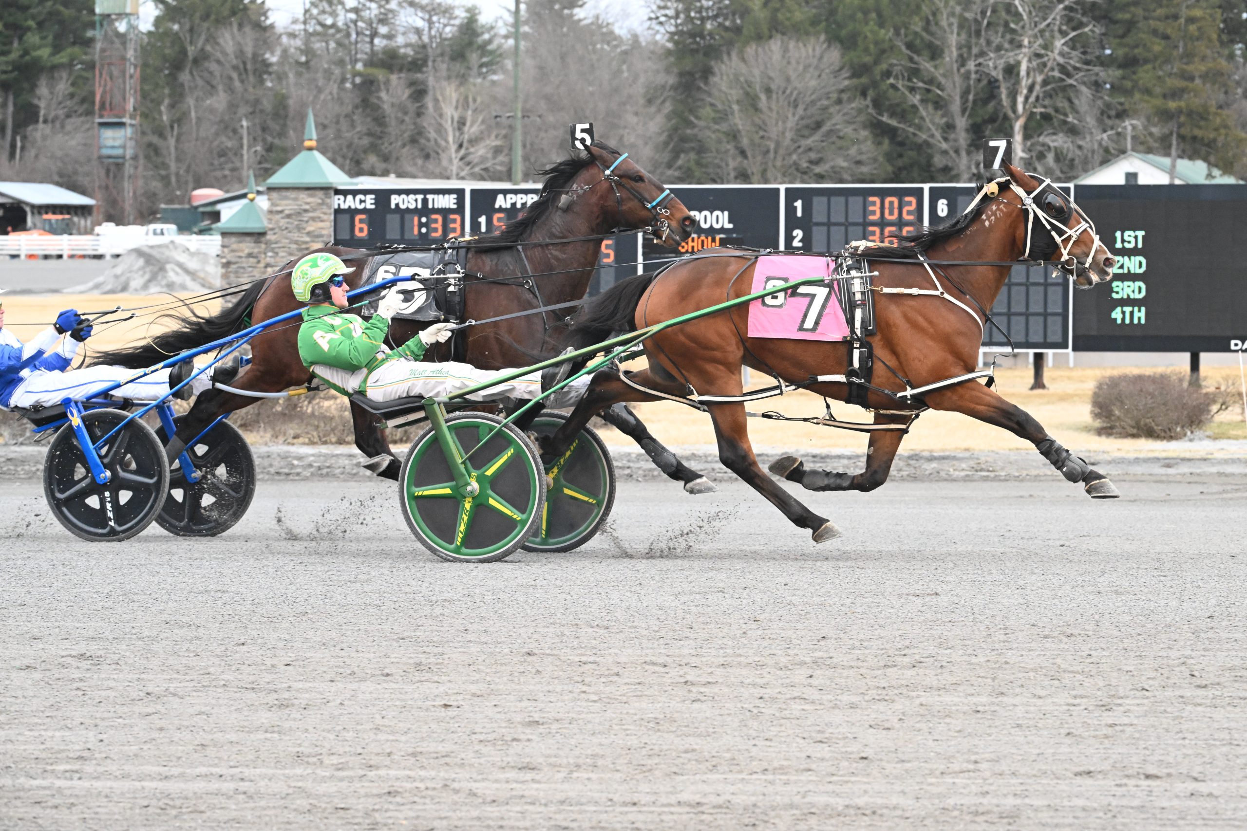 Blazing Home N puts in monster mile at Saratoga