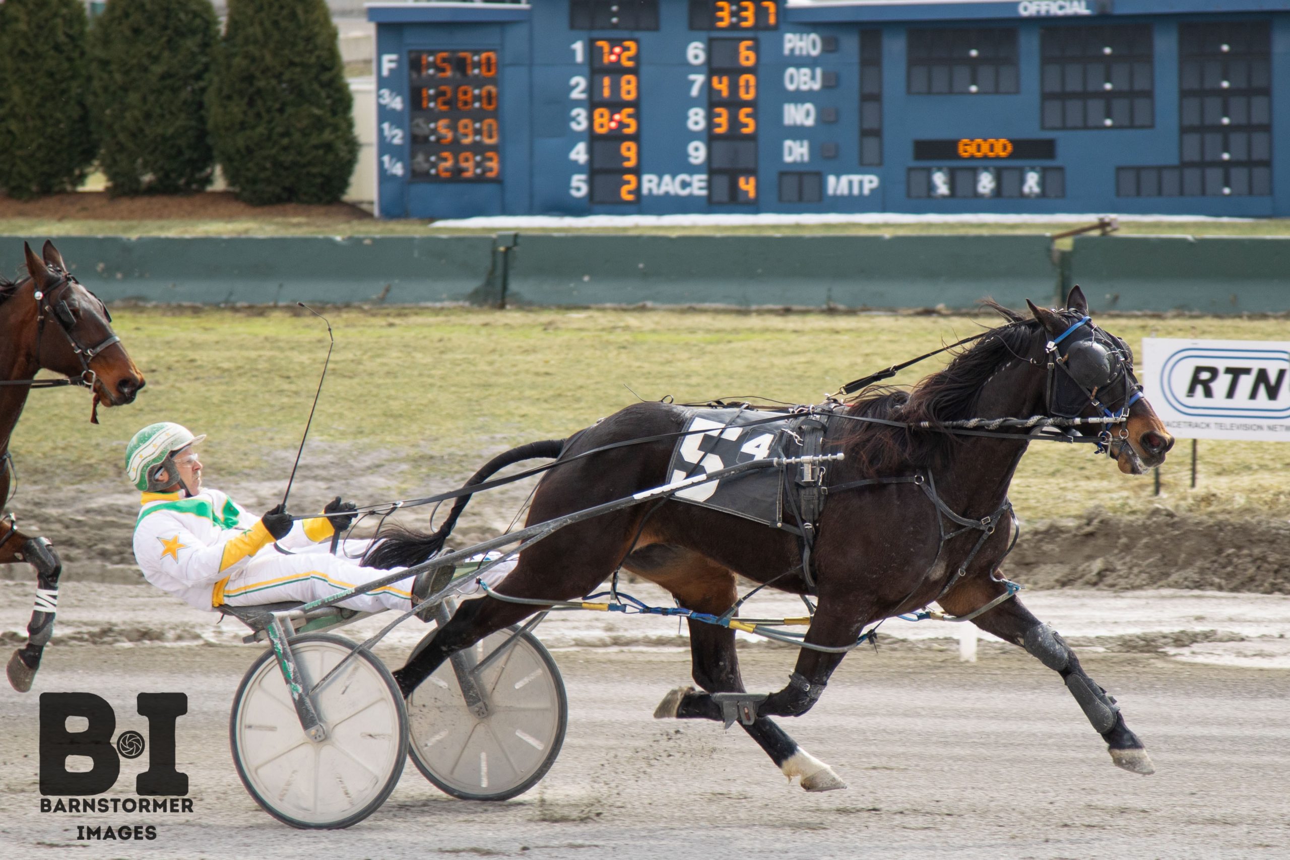 Carrythetorchman lights up rivals at Buffalo