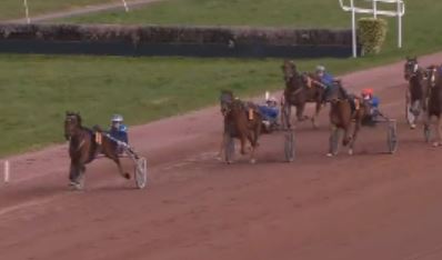 Jamun de Brion scores in Grand Prix Dynavena