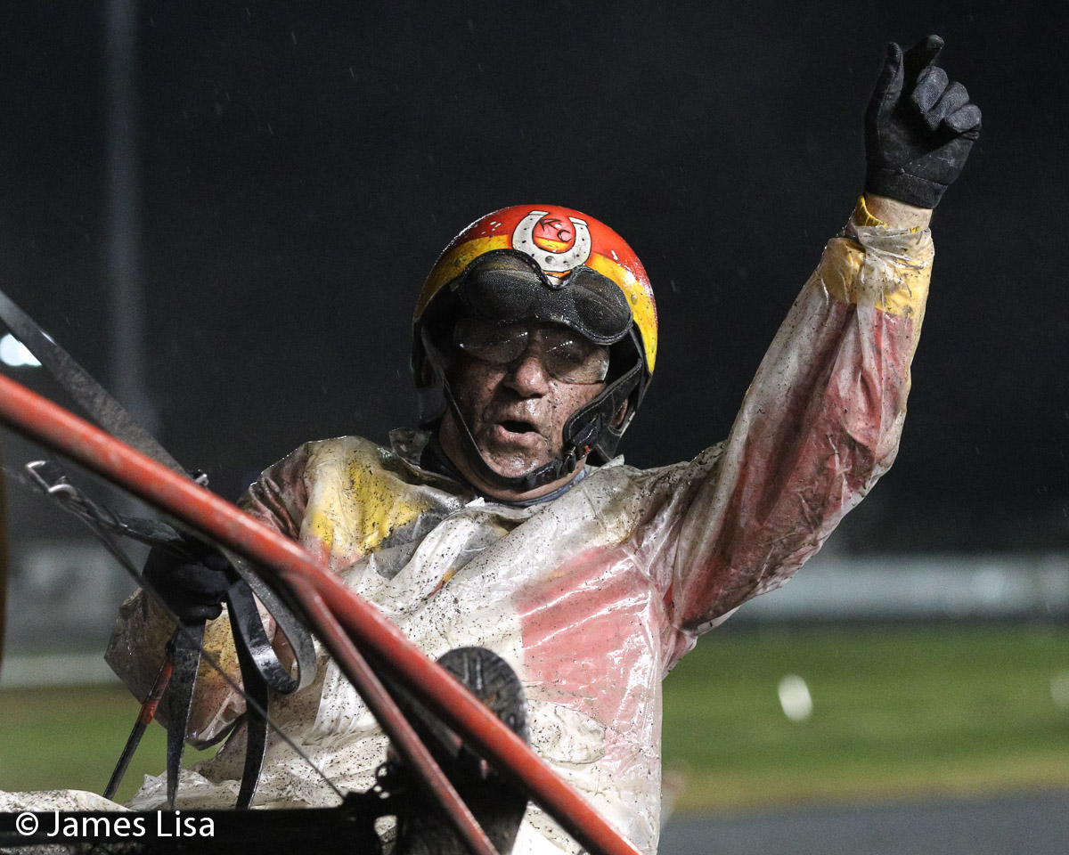 Ciavardini cashes in NAADA Trot