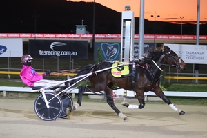 Hobart will host a rare Friday afternoon meeting