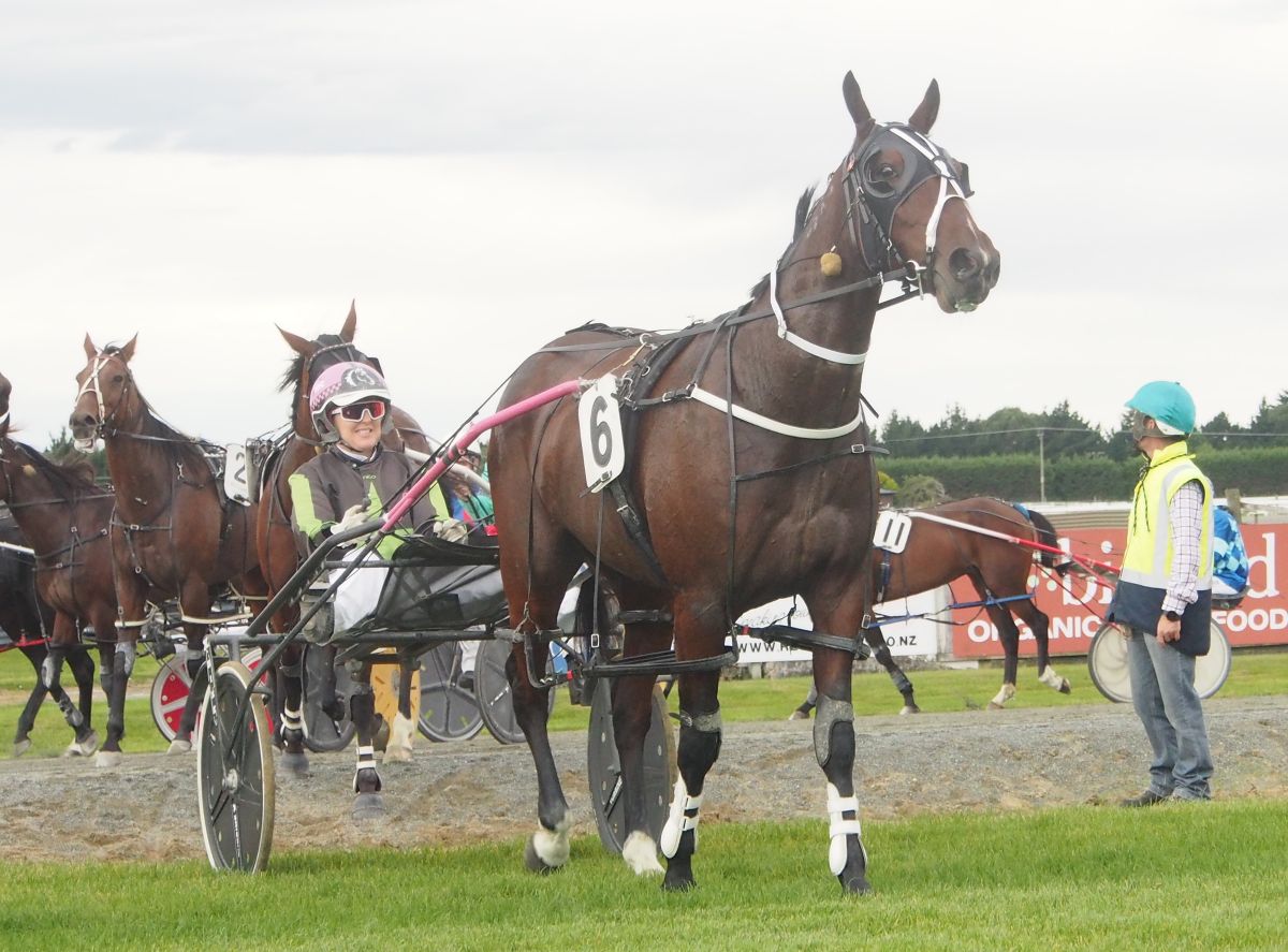 Green gets early double