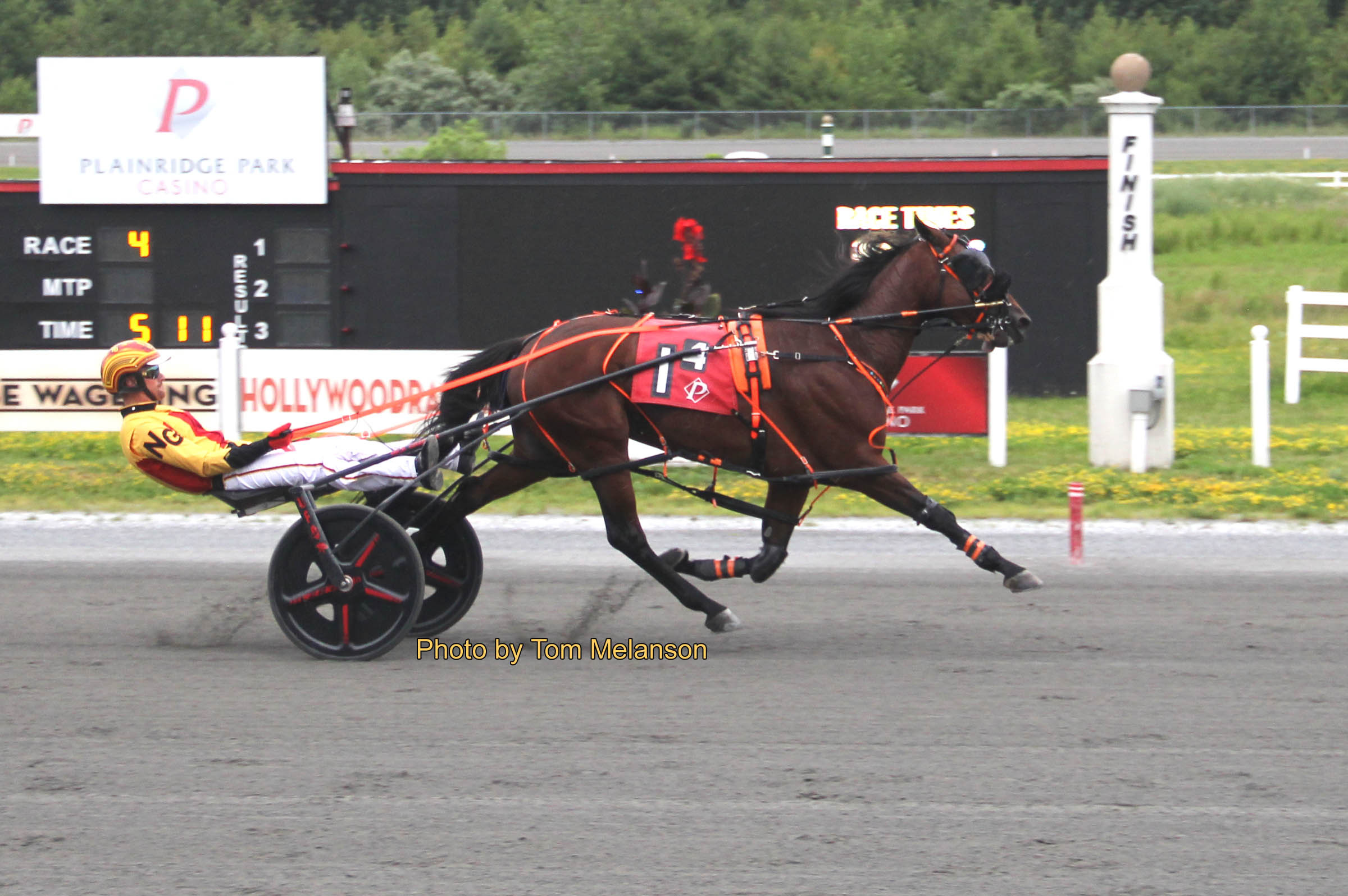 “Grand Slam” Graffam wins both main events