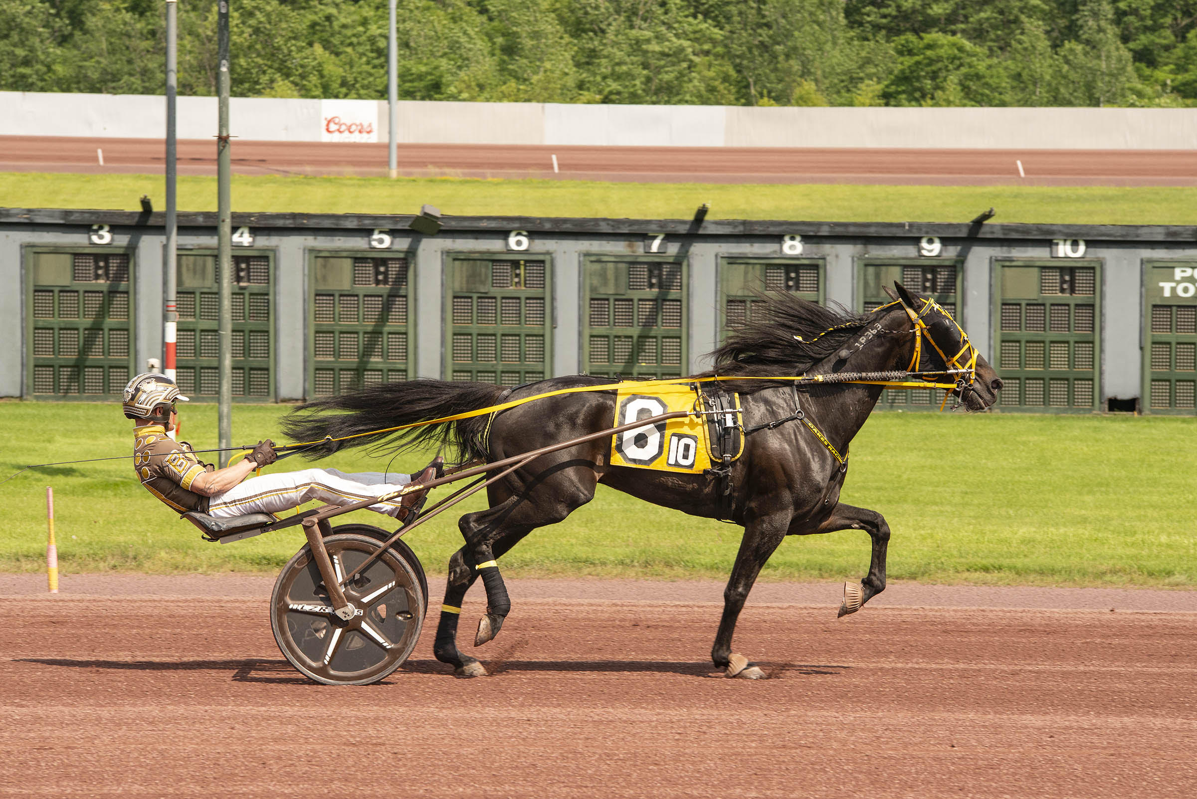 Claiming box flows, ‘Quiksilvr’ repeats