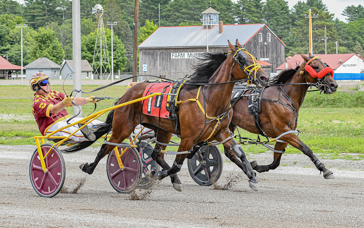 Leanne Marie, Thinkin Bout Life take Maine splits