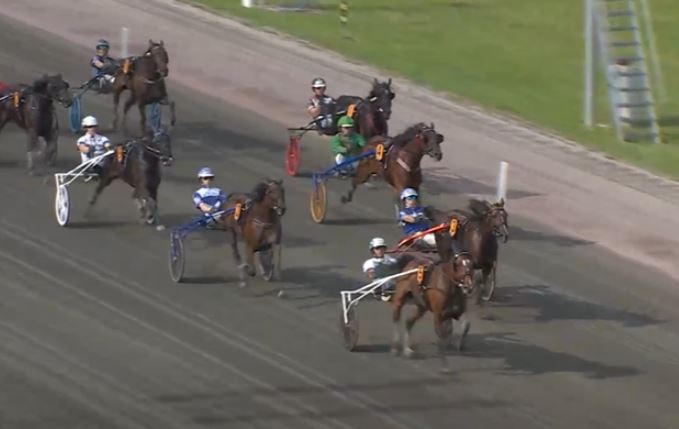 La Yuca wins Gr. I National Mares Championship