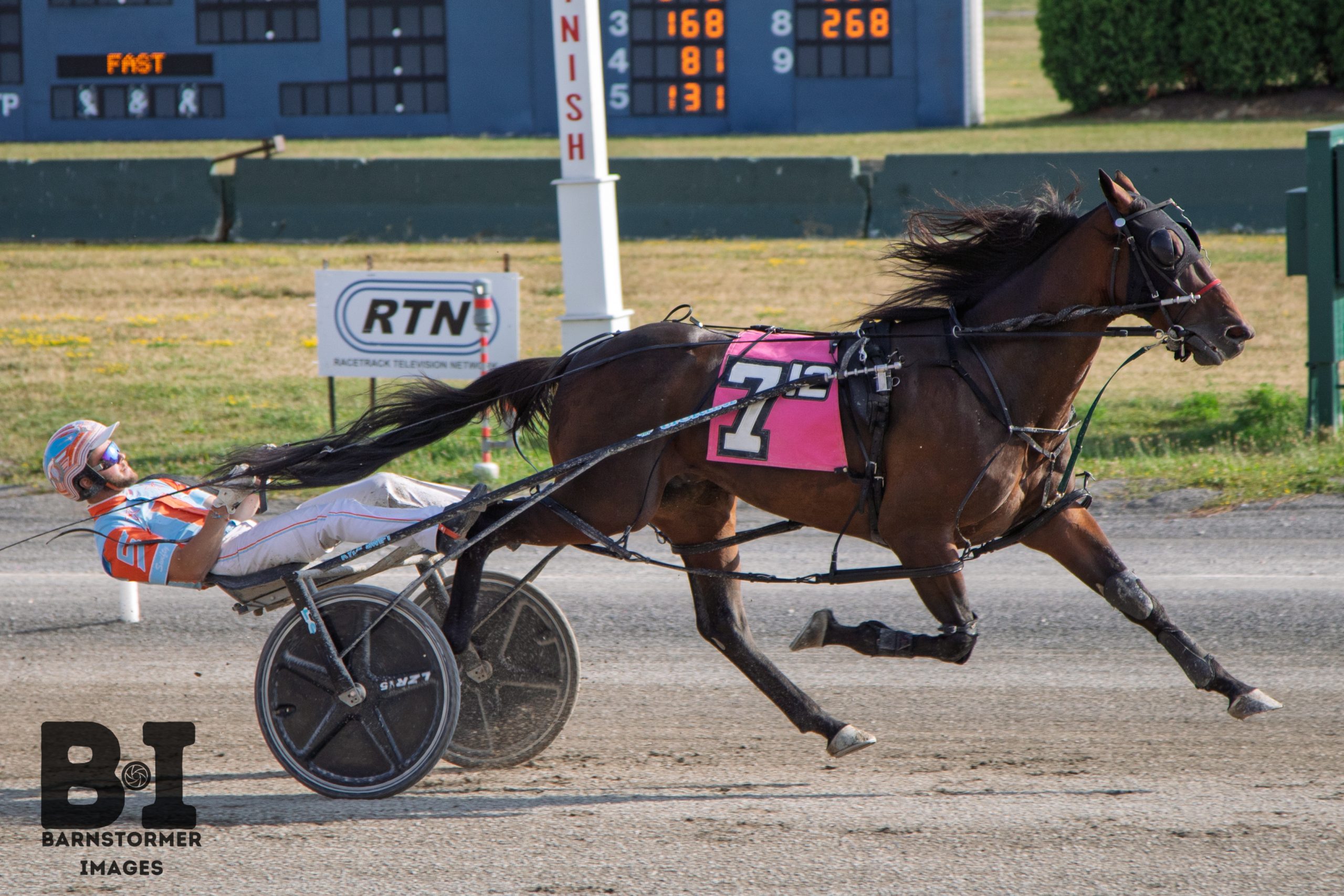 Lyons Surfing says ‘aloha’ to rivals