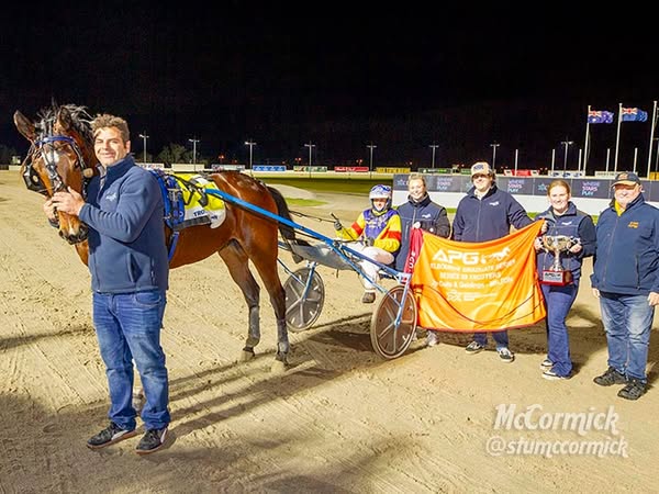 Jays All That and Harperseven take out APG 2YO trotters classics