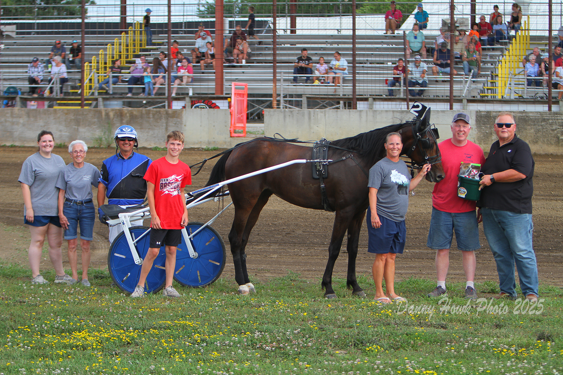 Lucy’scountrycomet wins Carol Paris Memorial