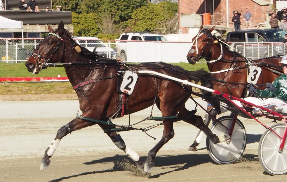 Lizzie Borden shows class