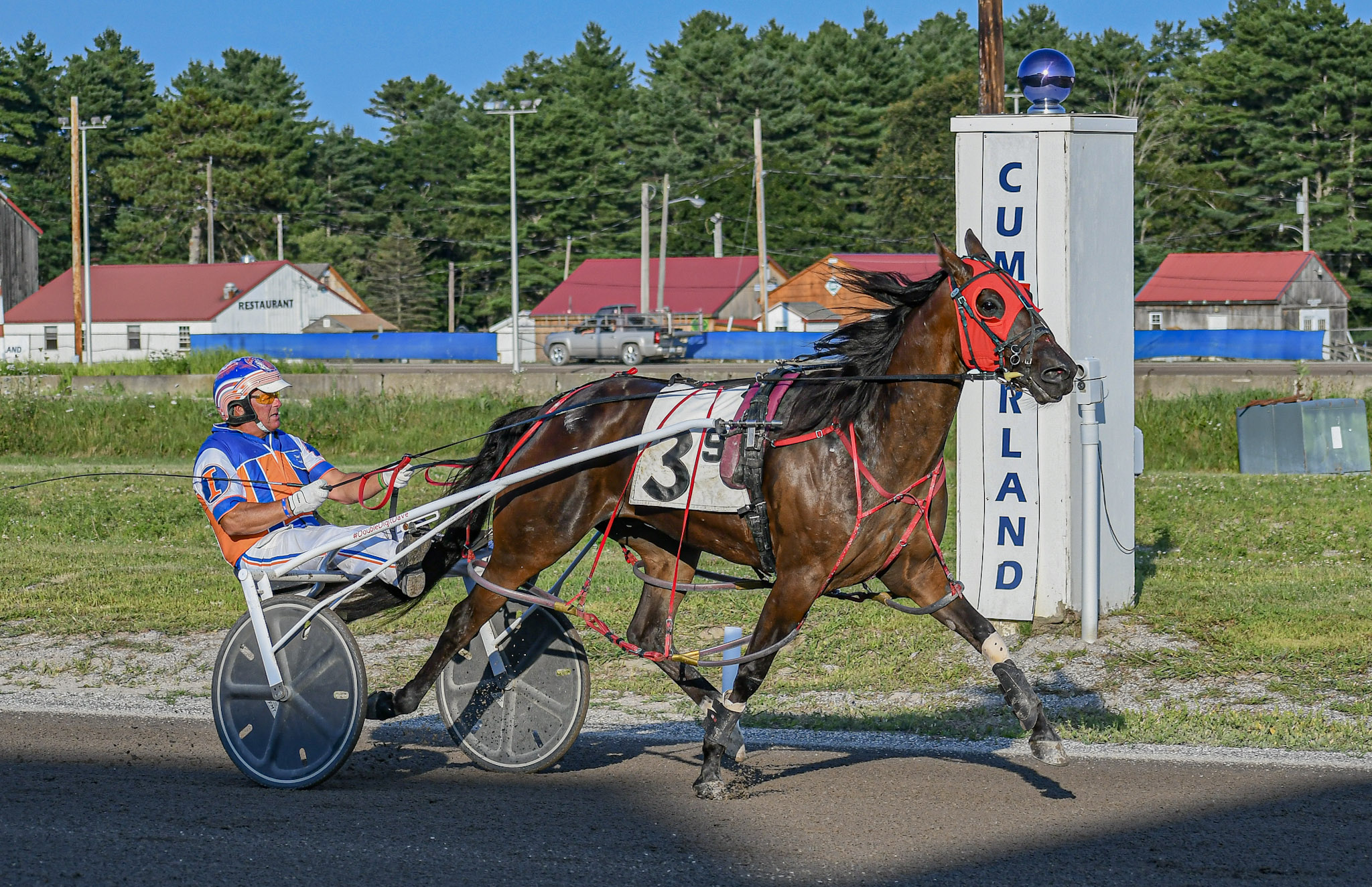Track records fall on Cumberland’s closing day