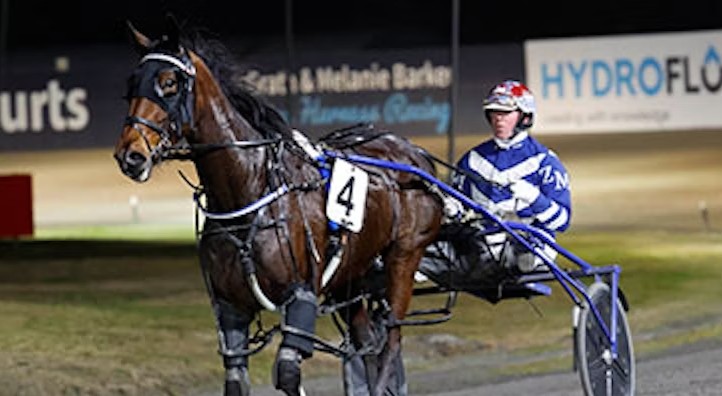 Aquila gets four in a row