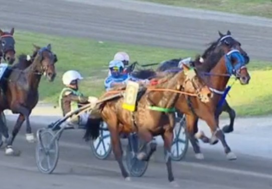 Enki Brown Effe takes GP Regione Sicilia