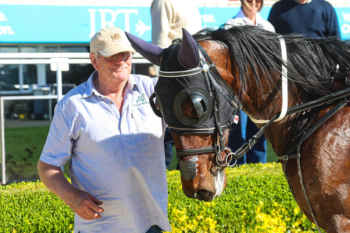 Rank outsider wins for Cross