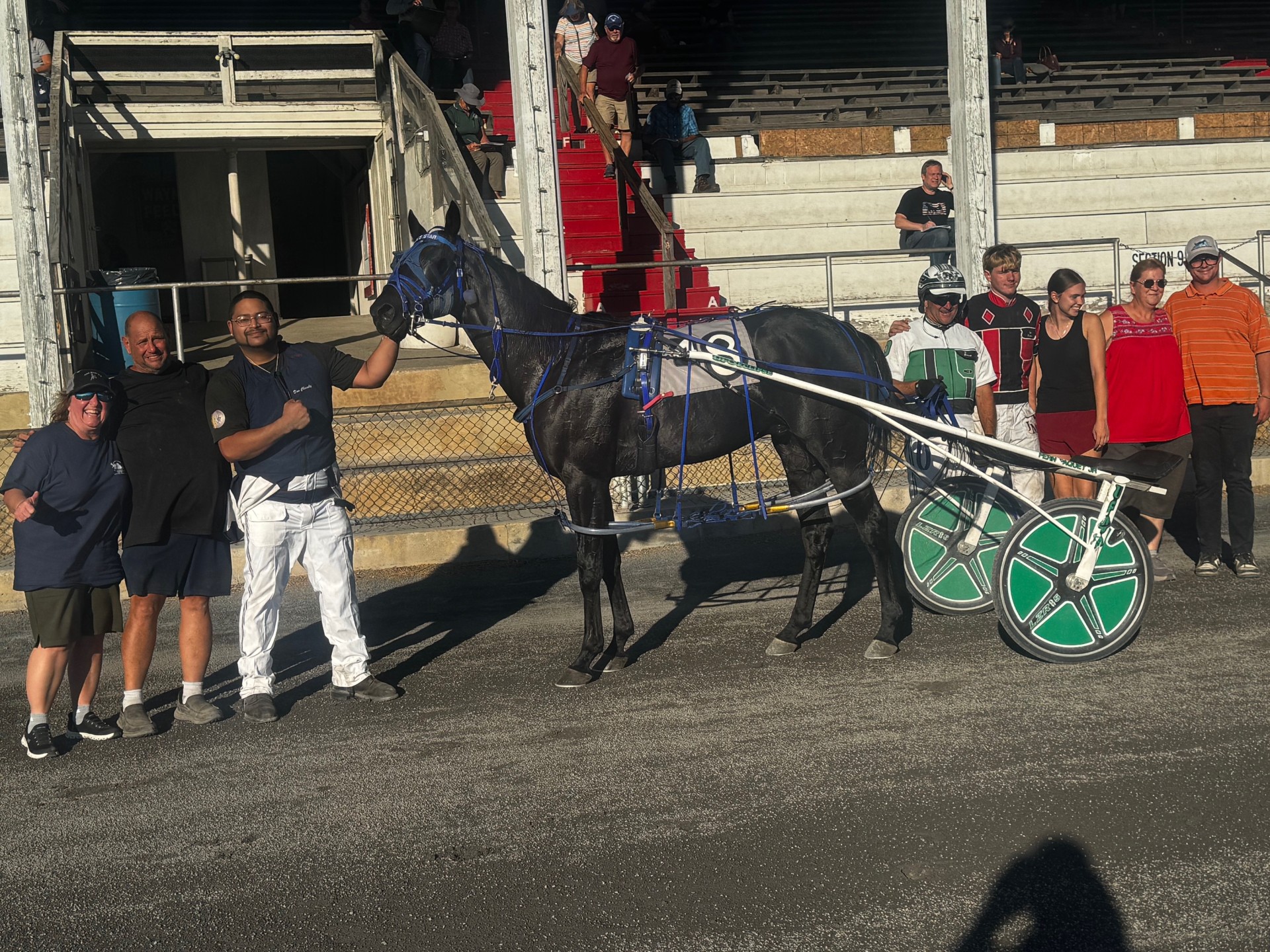 Fern Paquet Jr. gets 3,500th career win