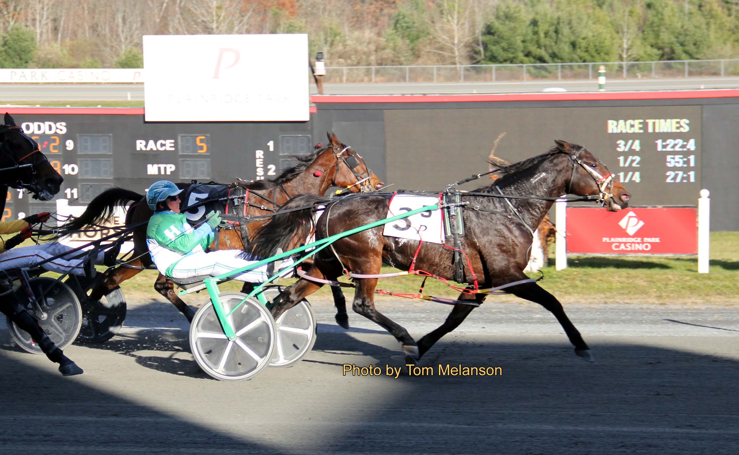 Checkpoint Chatter grinds down leader