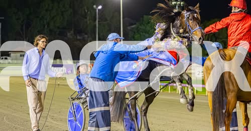 Runkle Crunch strong win in WA Derby