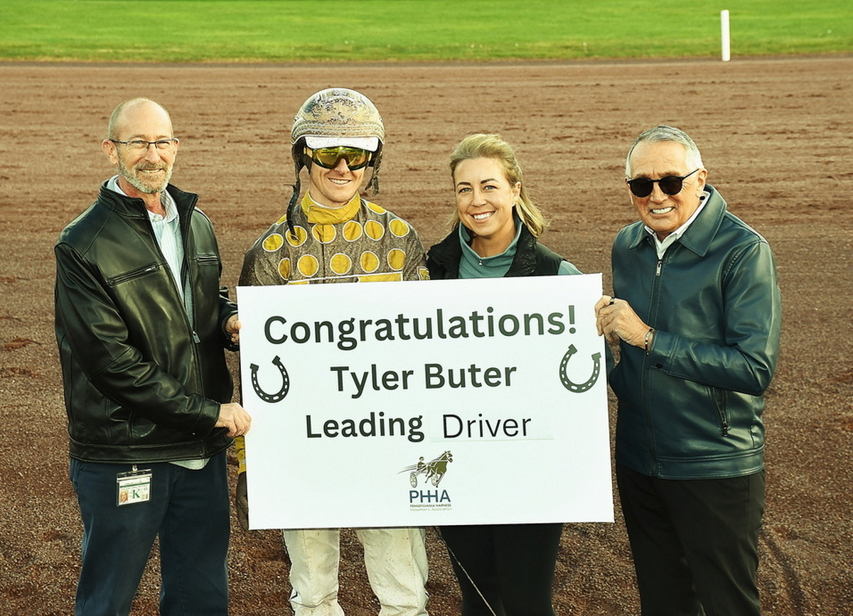 Tyler Buter caps breakout season with 300th win