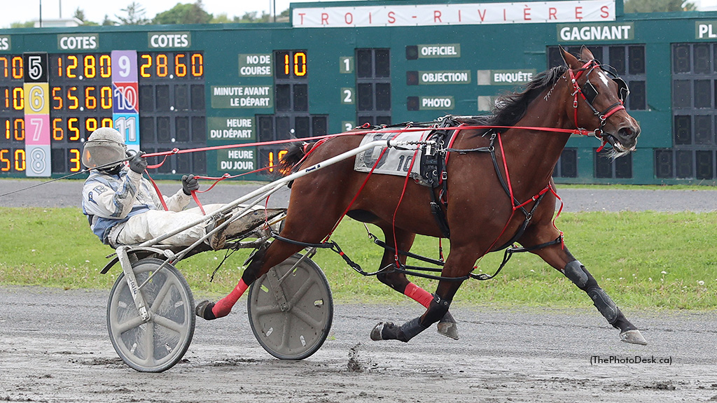 Beauty Is Blind storms home for 50th career victory