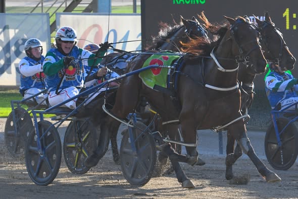 Courtney Sutherland takes out Kari C J Caffyn Plate Indigenous event
