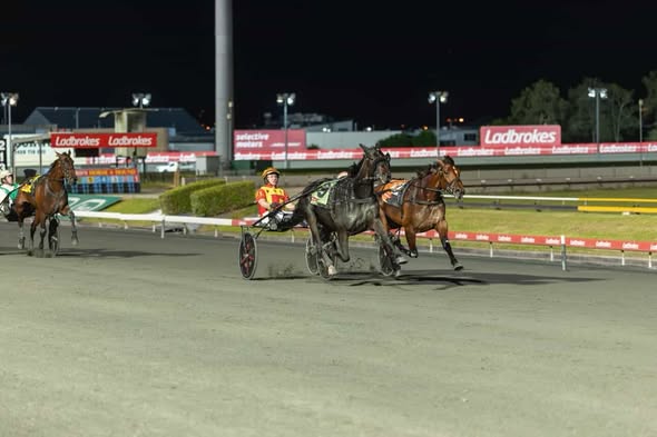 Keayang Zahara’s maintains her brilliant record