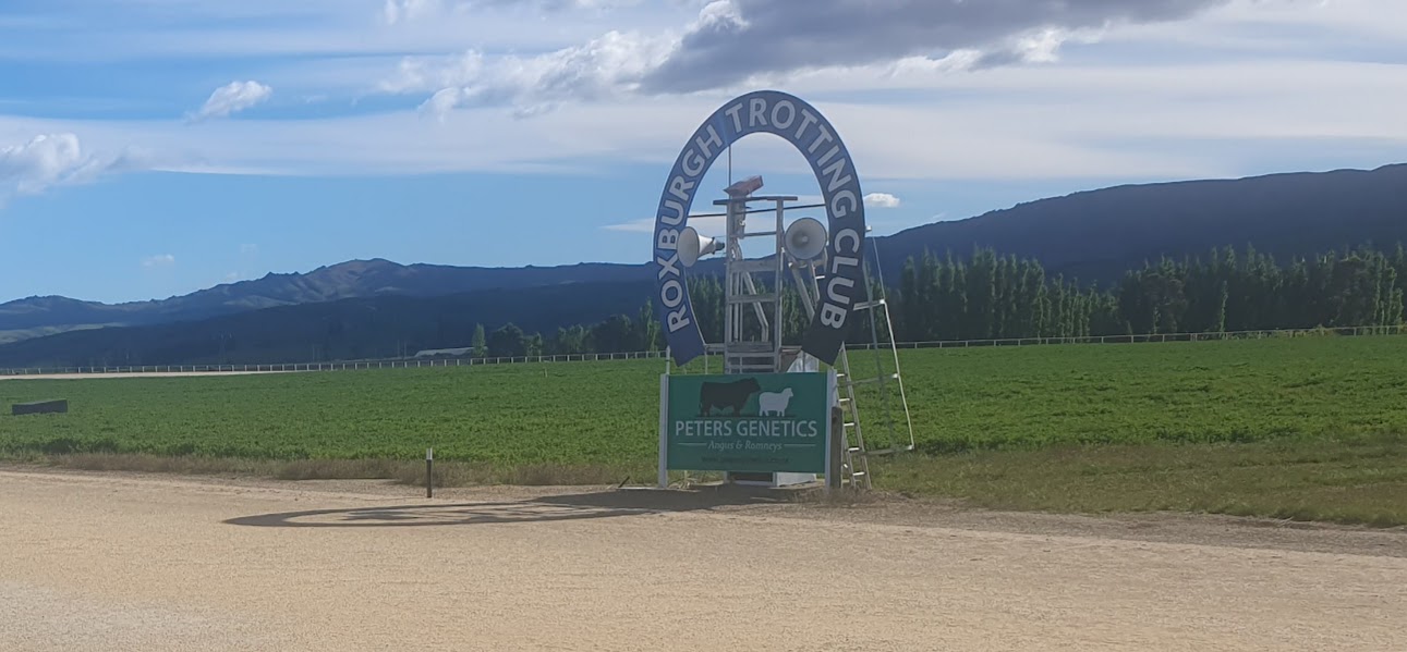 The Roxburgh track with it's old sand base (Bruce Stewart Photo)