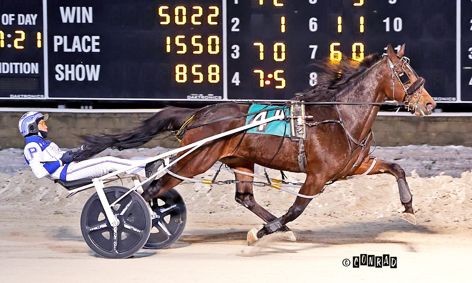 Warraweeforlaura fires late at Dayton