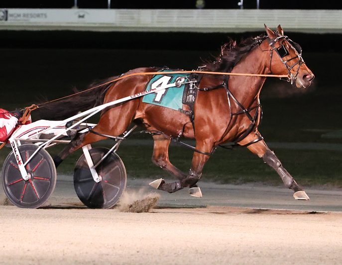 Bartlett, Engblom dominate Yonkers with a triple
