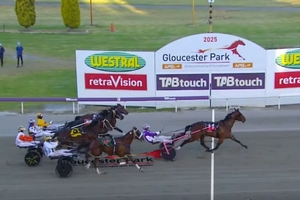 Voak’s patience pays off with Fat Louie