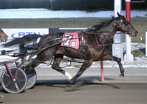 Mamba delivers venomous finish